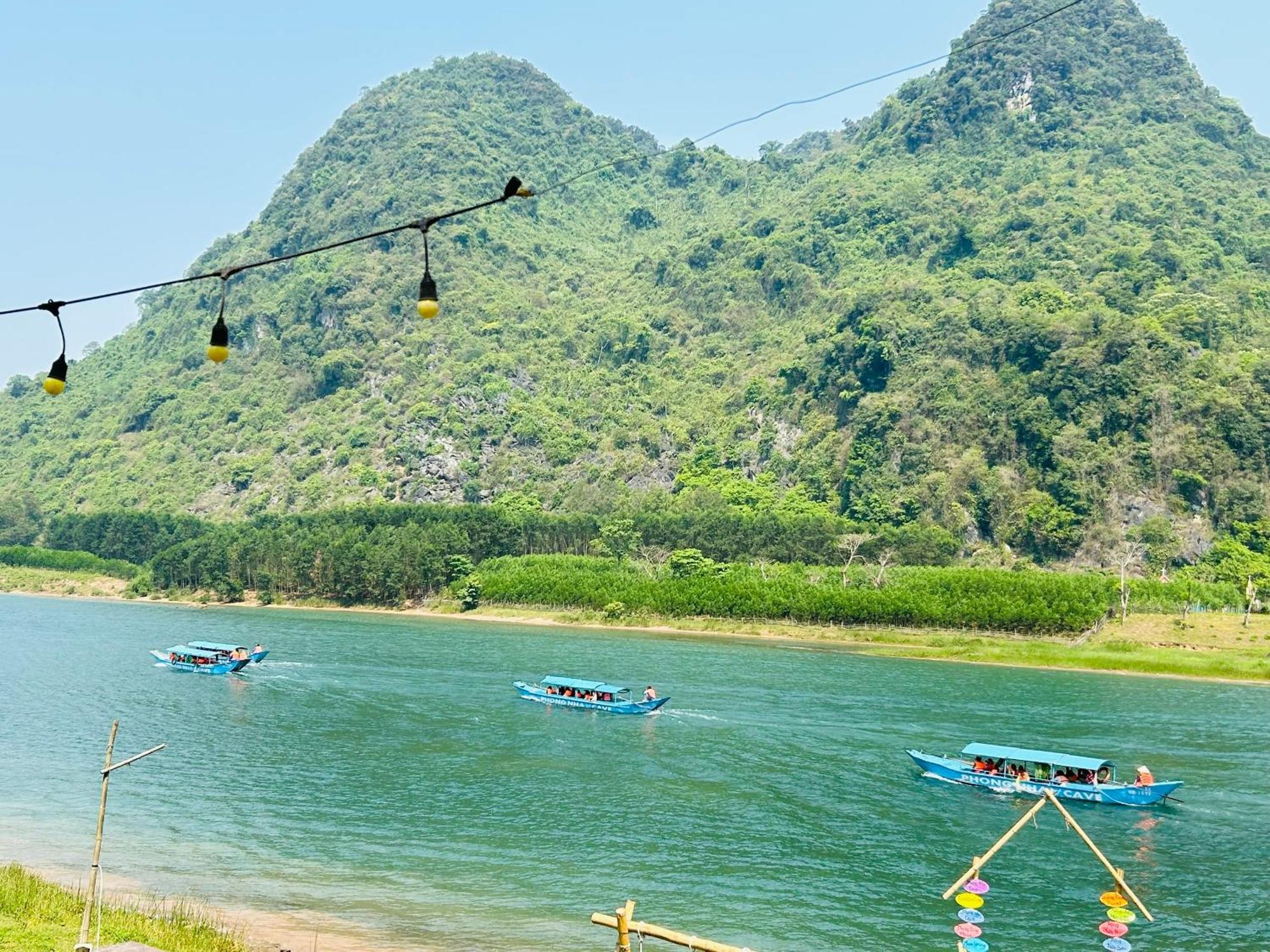 Son River House Phong Nha Esterno foto