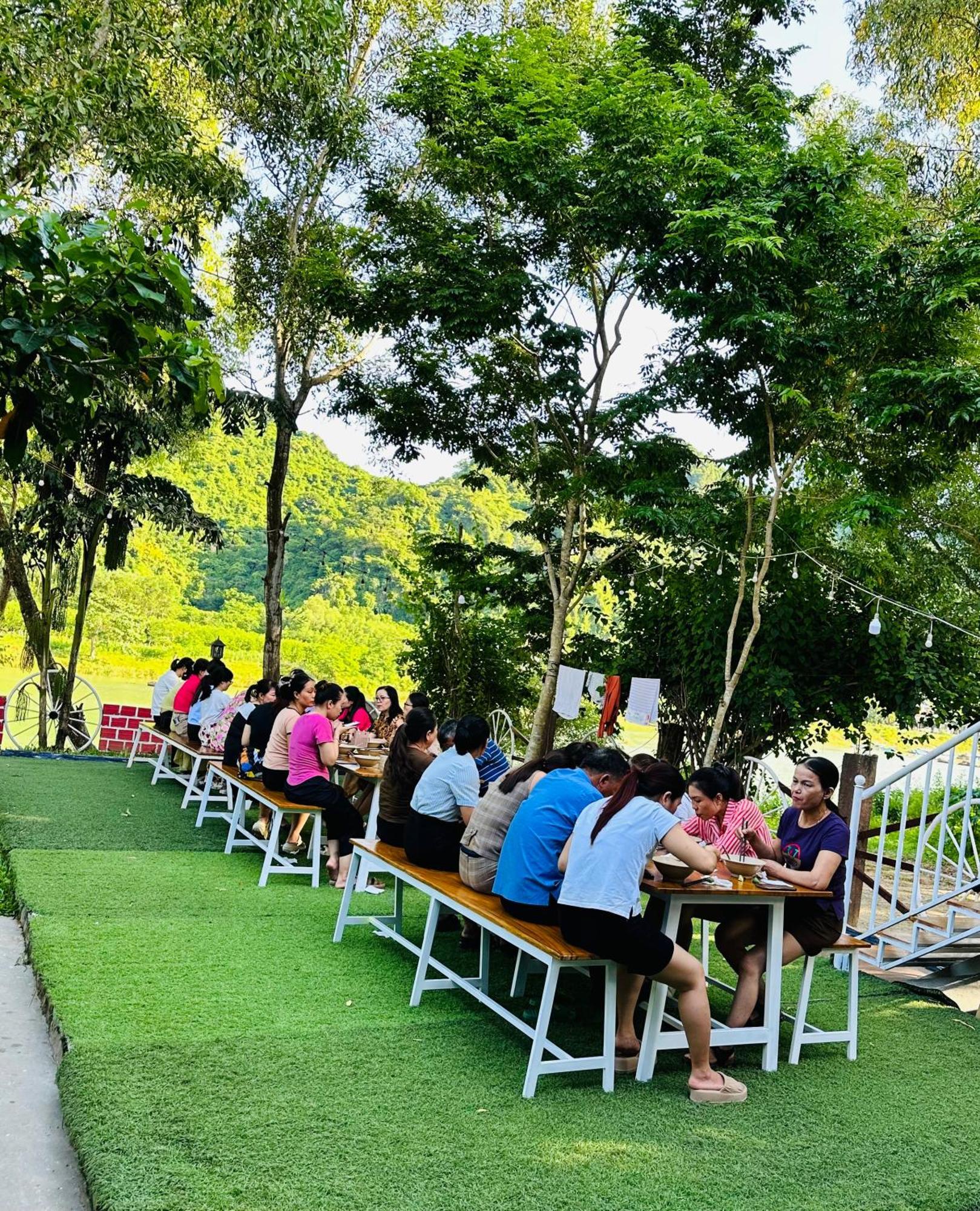 Son River House Phong Nha Esterno foto