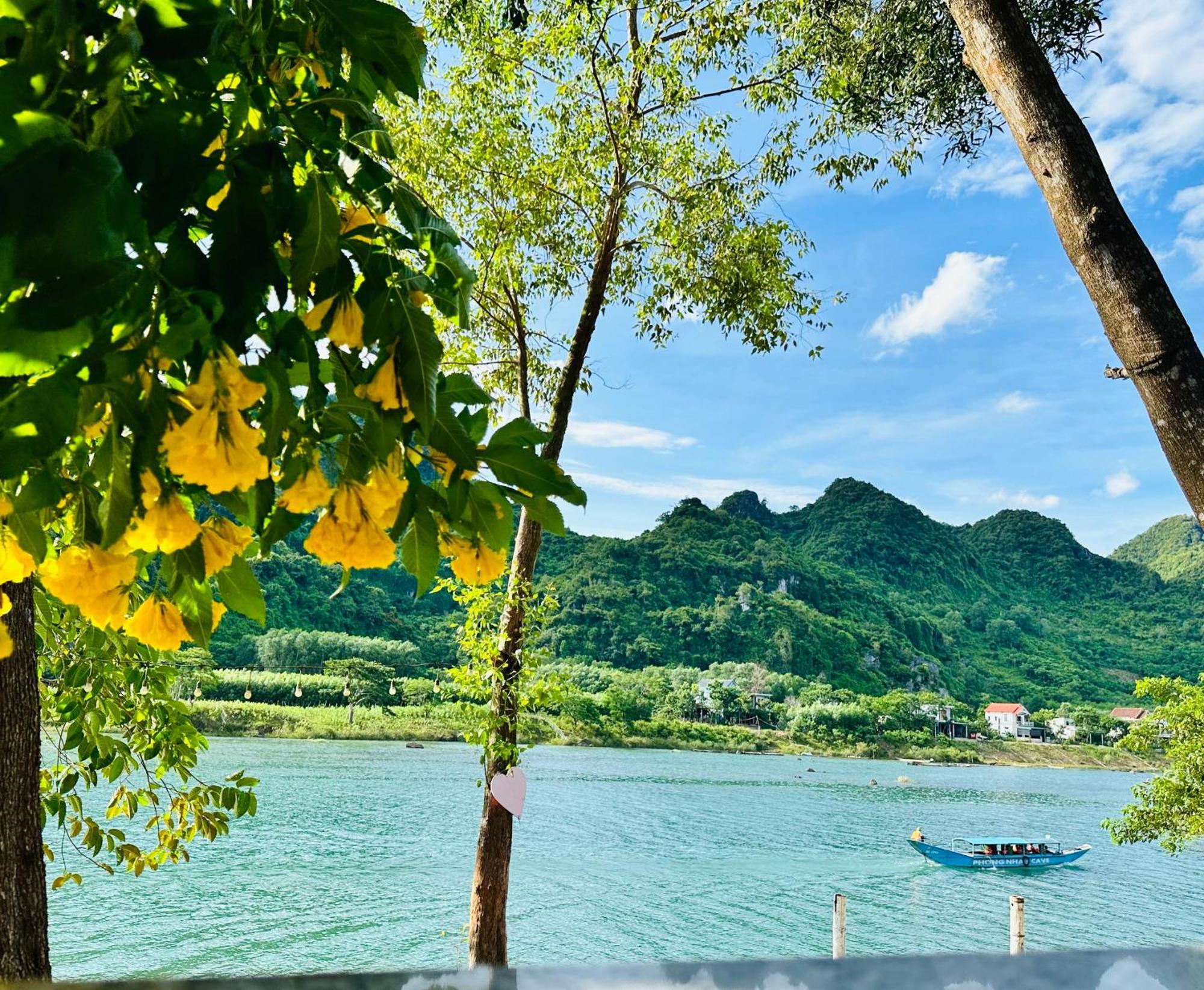 Son River House Phong Nha Esterno foto