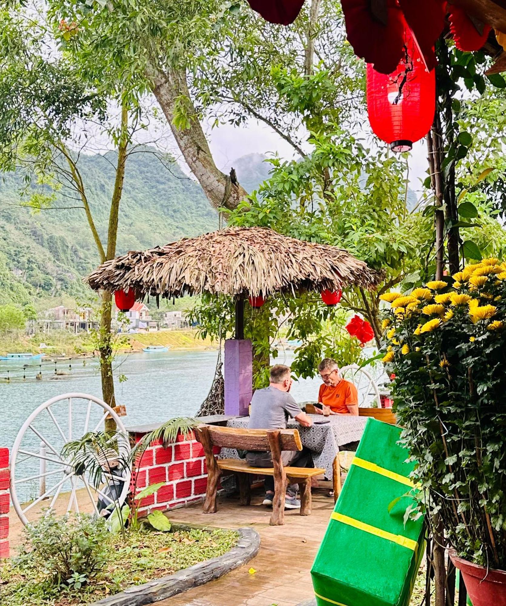 Son River House Phong Nha Esterno foto